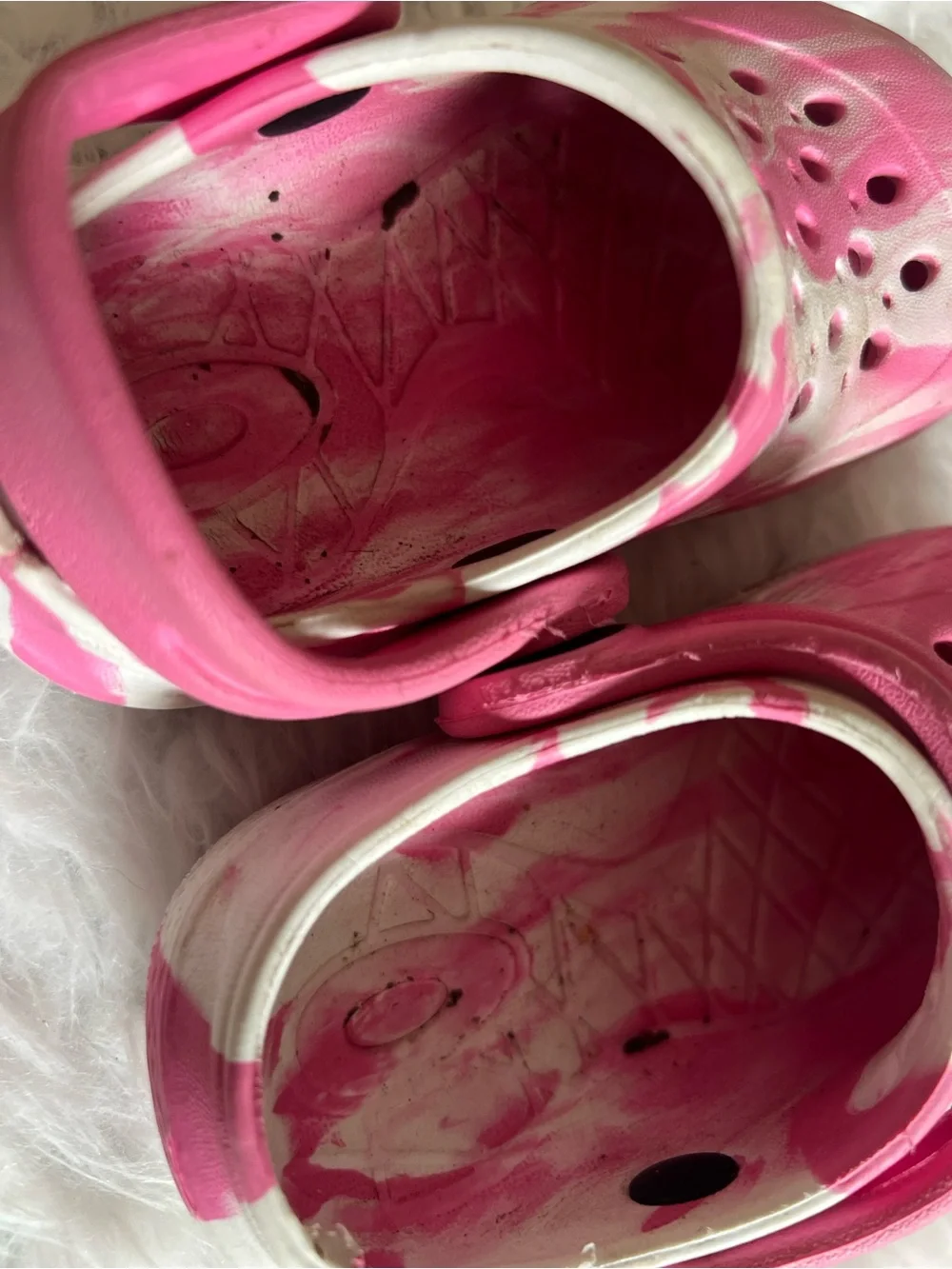 Kids Pink Tie-Dye Water Clog with Secure Heel Strap
